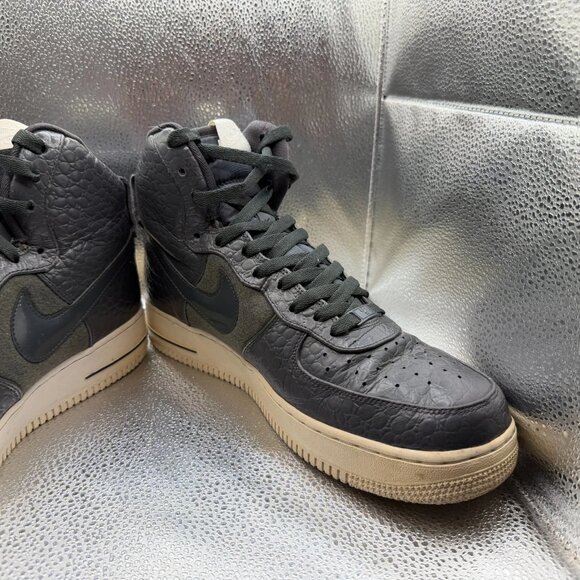 Size 11 Nike Air Force 1 High Premium LE Black‎ White Mens Sneakers 386161-006 main image 7